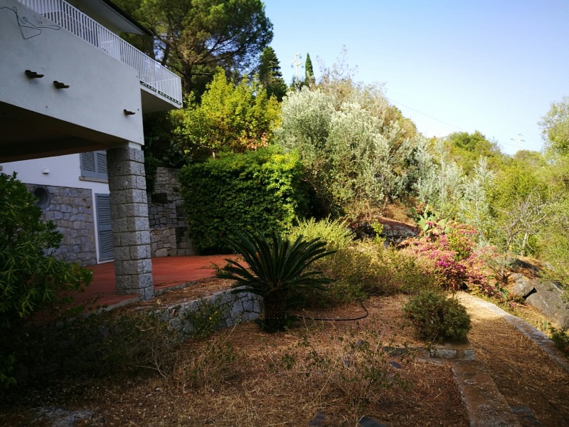 Villa su due livelli con vista sul golfo di Marina di Campo — 3