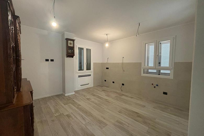 Villa mai abitata con giardino di 2.000 mq — 2