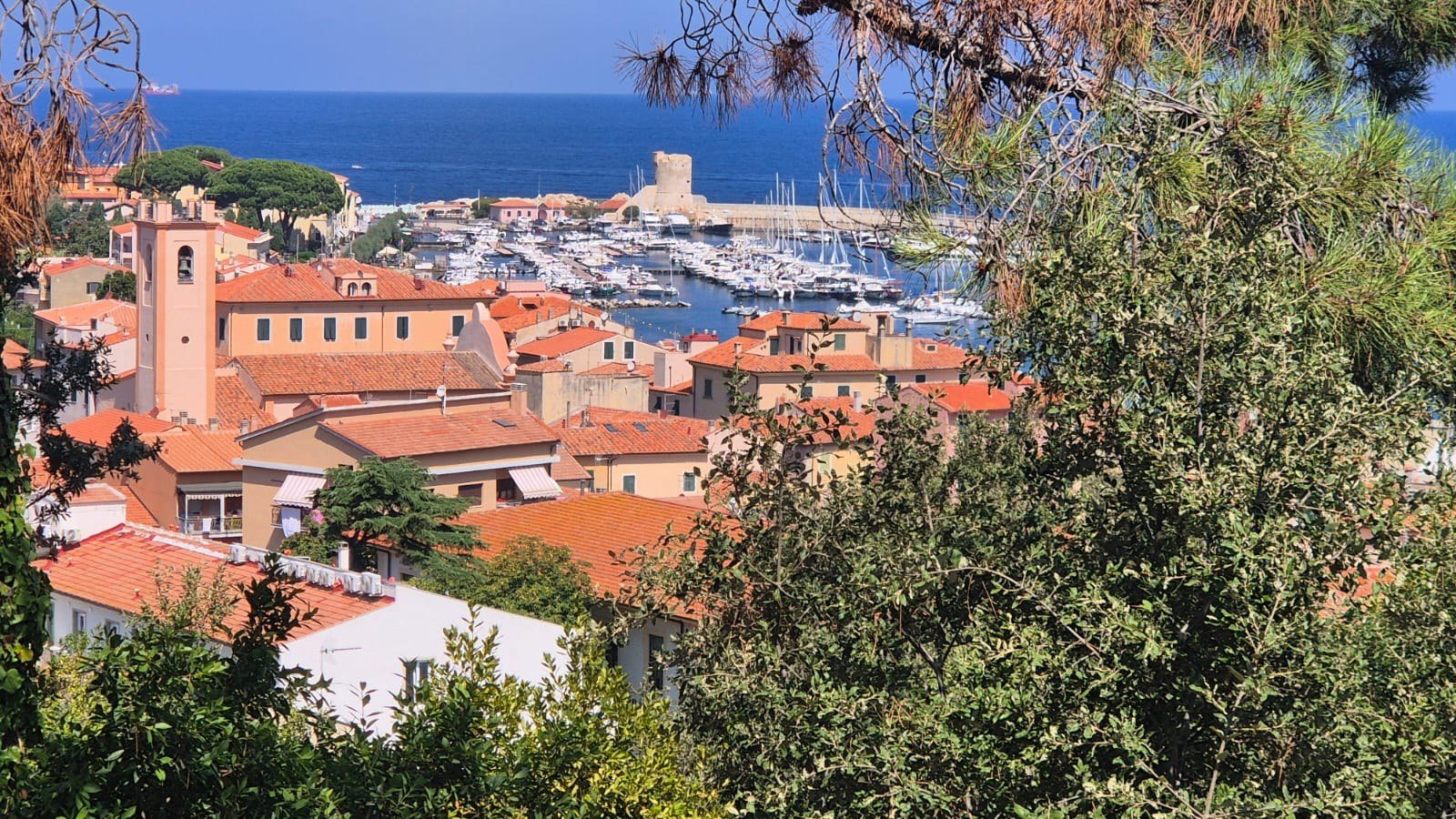 Villa a Marciana Marina — 1