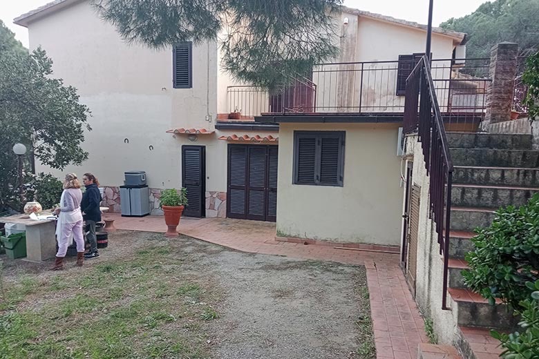 Appartamento su due livelli con terrazza vista mare